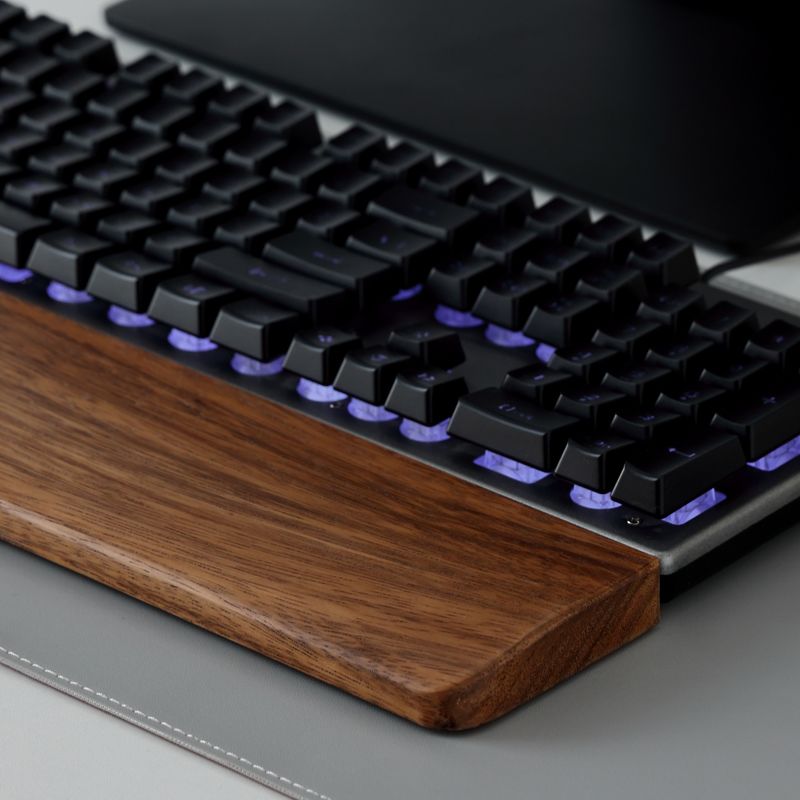 Solid Wood Keyboard Palm Rest  - Gaming Keyboard Nearby 评论和价格